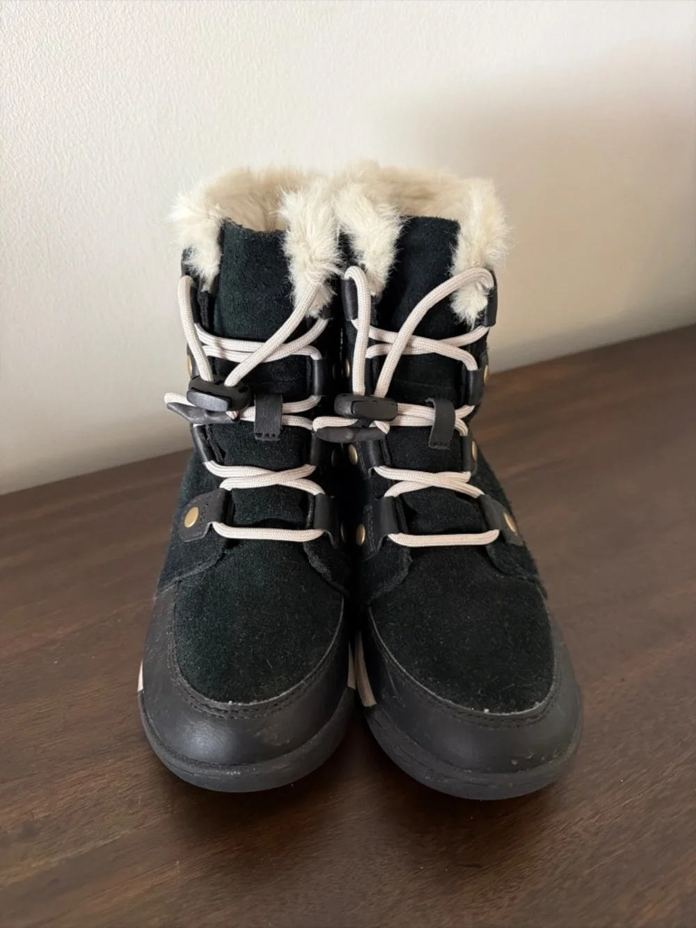 Sorel Boots Youth 3 Girls Whitney II Joan Lace Up Winter Suede Bootie NY3904